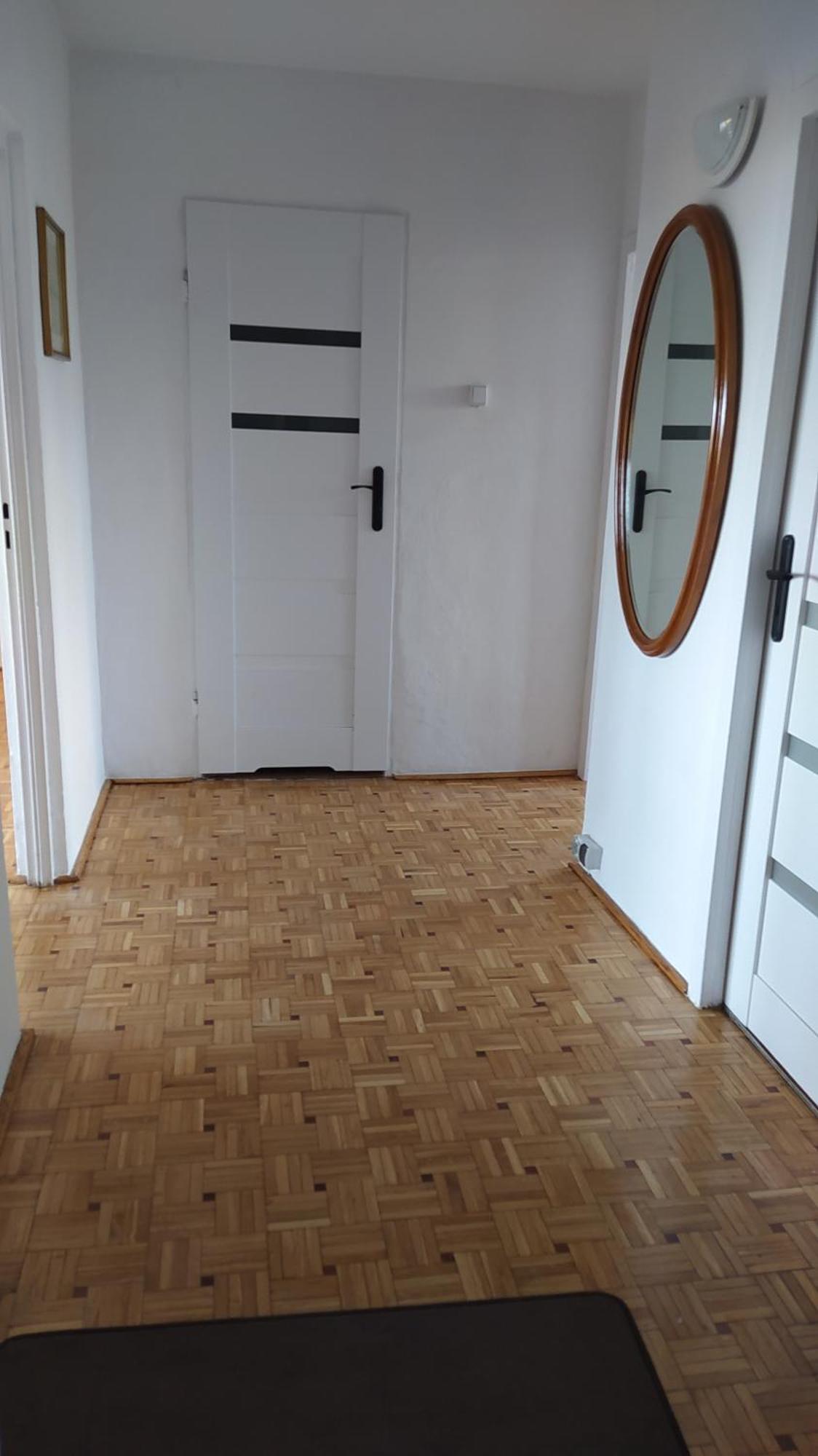 Uroczy Apartament Z Bezplatnych Parkingiem Varsó Kültér fotó